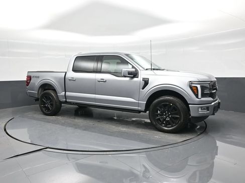 Certified 2025 Ford F150 Platinum w/ Equipment Group 702A High AWD/4WD image 10