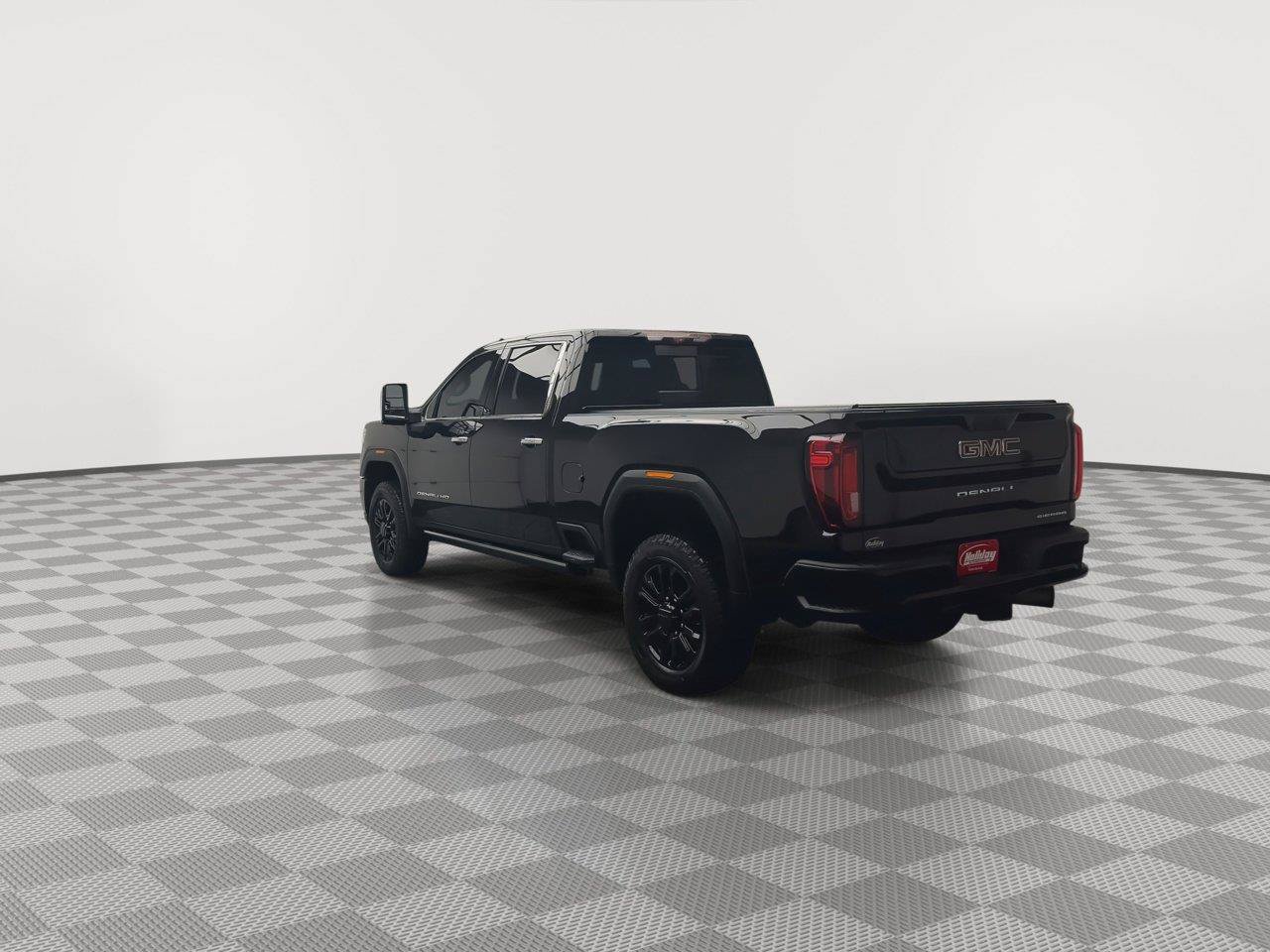 Certified 2021 GMC Sierra 2500 Denali w/ Denali Black Diamond Edition AWD/4WD image 45