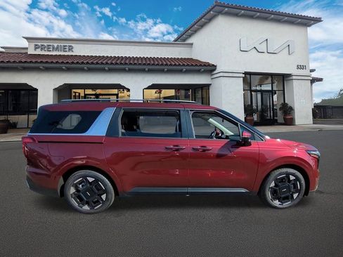 New 2026 Kia Carnival EX image 8
