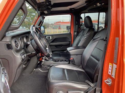 Used 2019 Jeep Wrangler Unlimited Moab w/ Quick Order Package 24M Moab image 6