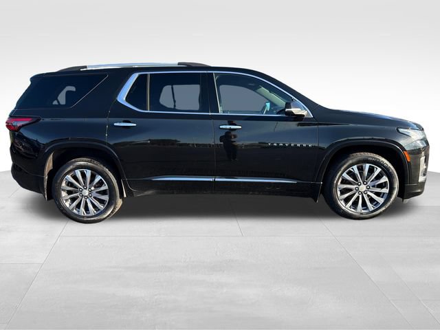Used 2022 Chevrolet Traverse Premier w/ LPO, Floor Liner Package AWD/4WD image 8