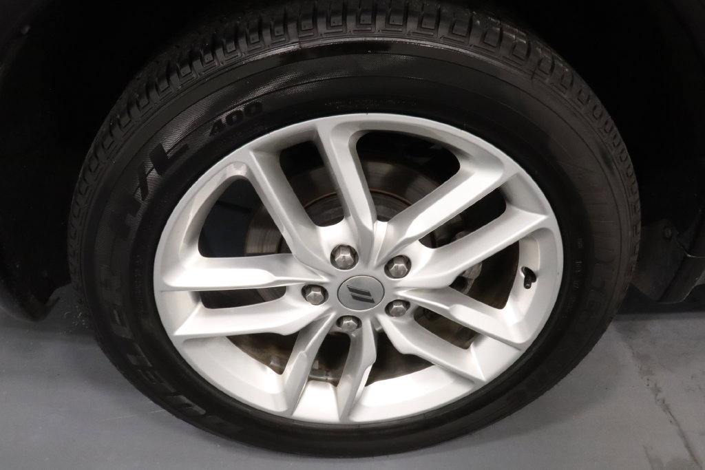 Used 2021 Dodge Durango R/T w/ Technology Group AWD/4WD image 24