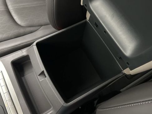 New 2026 Kia Carnival LXS image 23