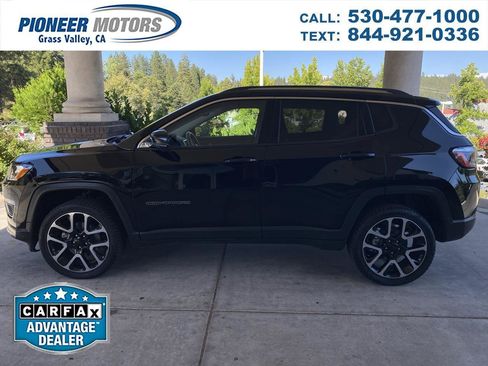 Used 2018 Jeep Compass Limited w/ Safe & Security Group AWD/4WD image 1