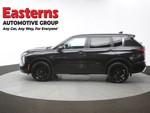 Used 2024 Mitsubishi Outlander SE AWD/4WD image 60