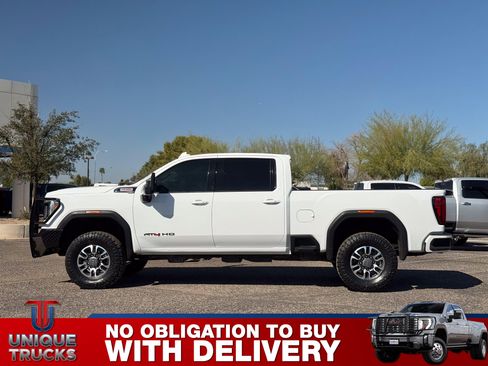 Used 2022 GMC Sierra 2500 AT4 image 9