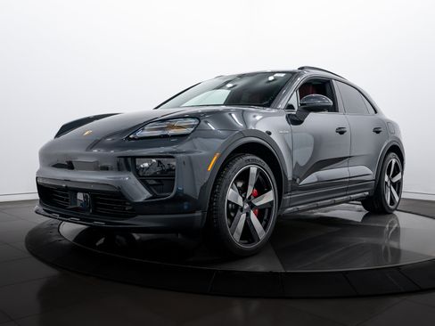 New 2025 Porsche Macan 4S Electric image 1