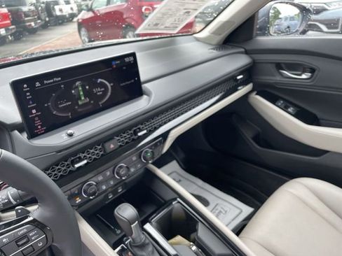 Used 2026 Honda Accord Touring image 13