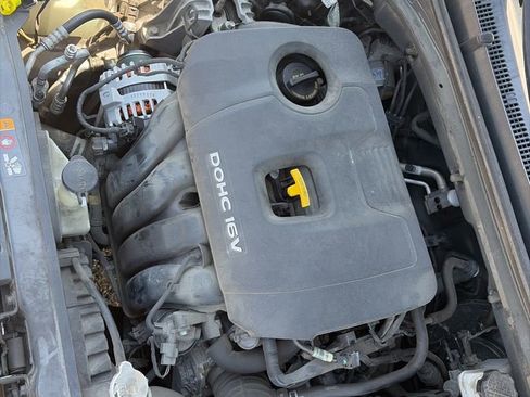 Used 2017 Hyundai Elantra Limited w/ Limited Ultimate Package 09 image 8