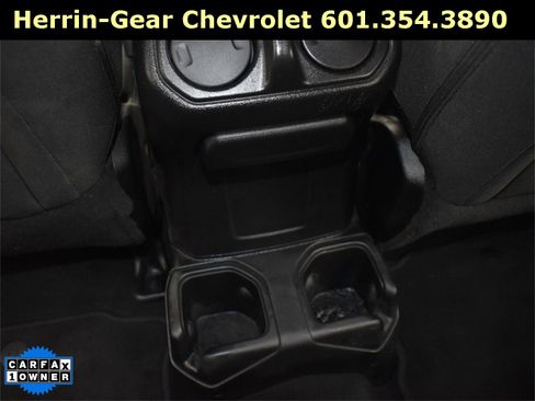 Used 2018 Jeep Wrangler Unlimited Sport image 17