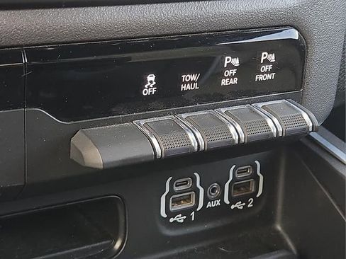 Used 2022 RAM 1500 Big Horn image 26