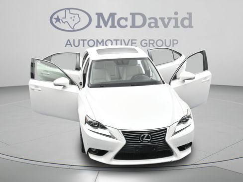 Used 2016 Lexus IS 200t w/ Navigation System Package RWD image 43