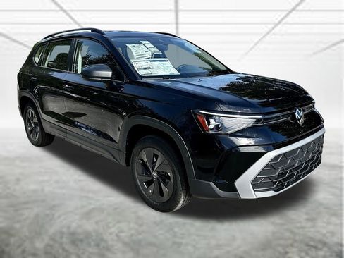 New 2026 Volkswagen Taos S FWD image 3