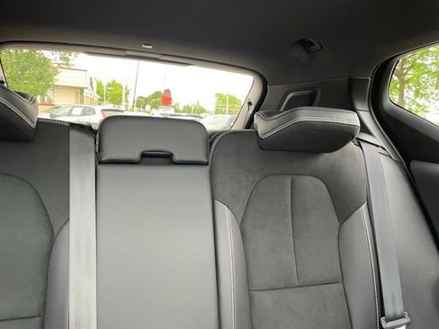 Used 2021 Volvo XC40 T5 R-Design AWD/4WD image 15