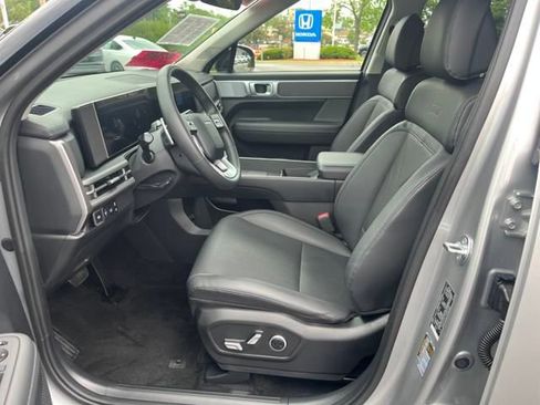 Used 2024 Hyundai Santa Fe XRT image 10