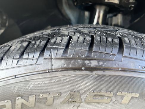 Certified 2024 Mercedes-Benz GLB 250 4MATIC image 12