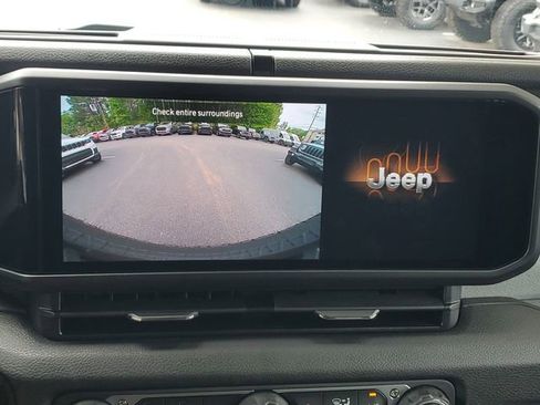 New 2025 Jeep Wrangler Unlimited Sport image 27