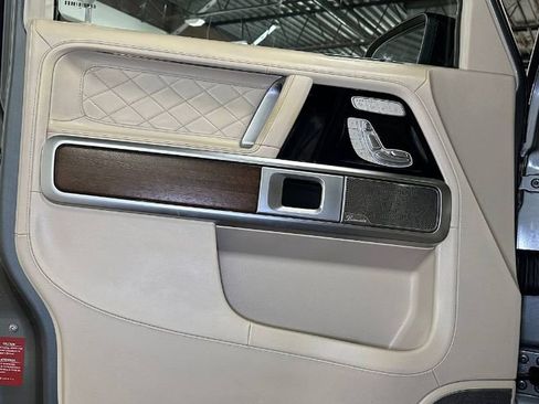 Used 2020 Mercedes-Benz G 550 image 17