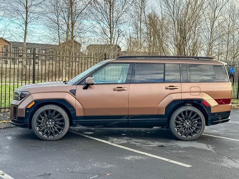 Used 2024 Hyundai Santa Fe Calligraphy image 6