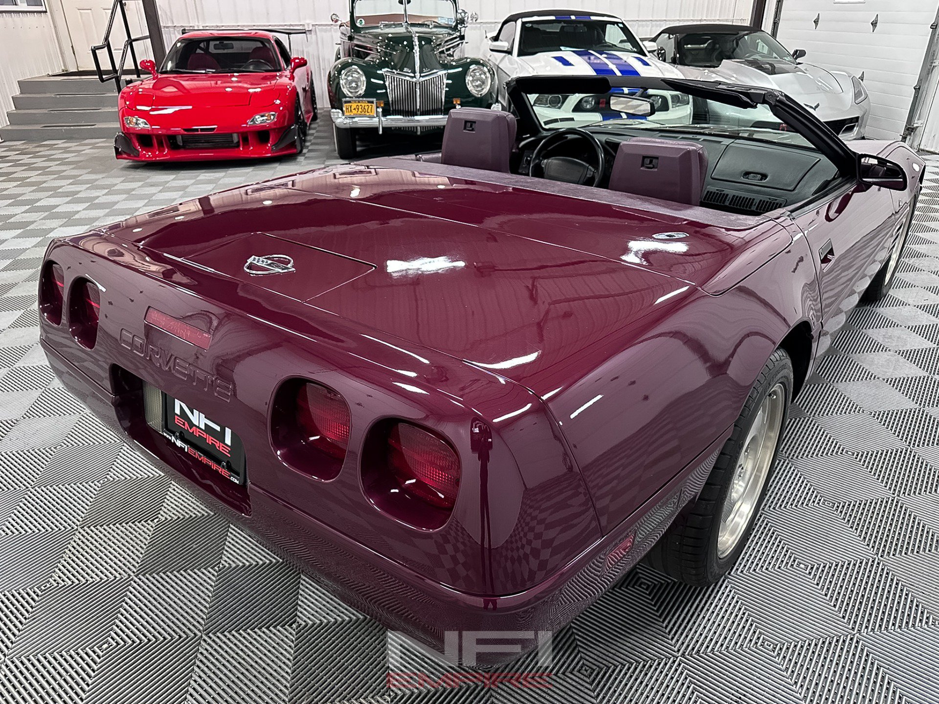 Used 1993 Chevrolet Corvette Coupe RWD image 14