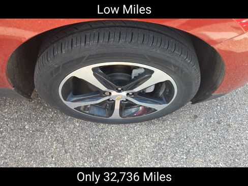 Certified 2020 Chevrolet Equinox LT FWD image 2