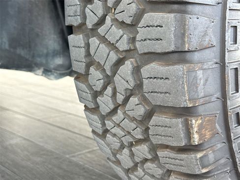 Used 2024 RAM 3500 Big Horn w/ Sport Appearance Package image 36