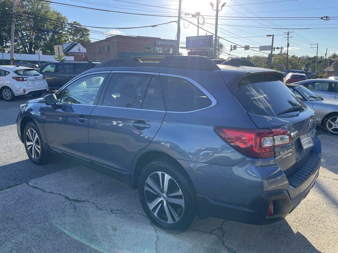 Used 2018 Subaru Outback 2.5i Limited AWD/4WD image 9