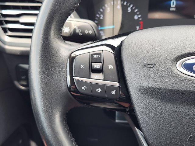 Used 2022 Ford Escape SEL FWD image 29
