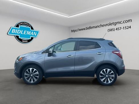 Used 2019 Buick Encore Essence w/ Safety Package II FWD image 4