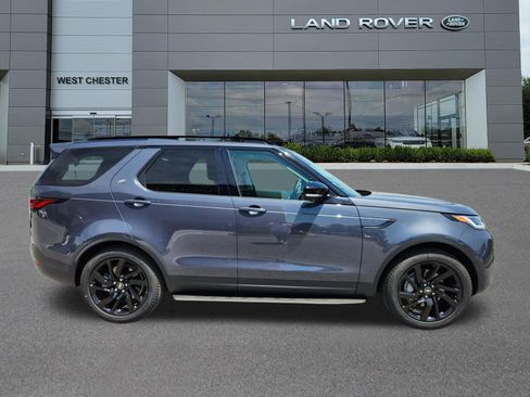 Certified 2025 Land Rover Discovery S AWD/4WD image 6