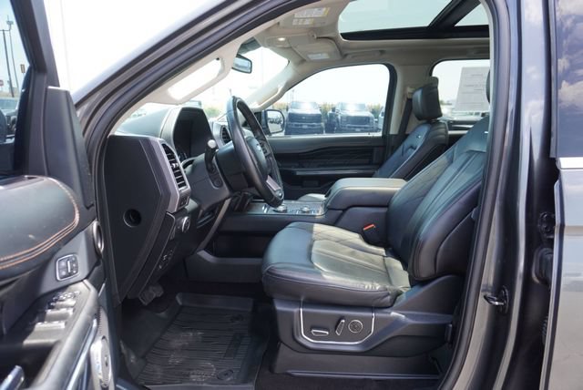 Used 2021 Ford Expedition Platinum AWD/4WD image 18