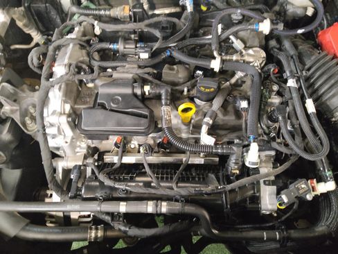 Used 2022 Ford Escape S FWD image 30