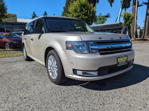 Used 2018 Ford Flex SEL w/ Equipment Group 202A image 8
