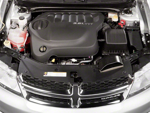 Used 2013 Dodge Avenger SE FWD image 16