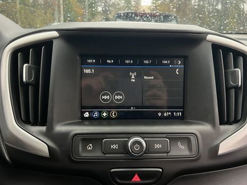 Used 2018 GMC Terrain SLE image 24