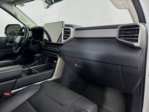 Used 2022 Toyota Tundra Limited AWD/4WD image 30