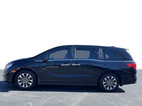 Certified 2024 Honda Odyssey EX-L image 25