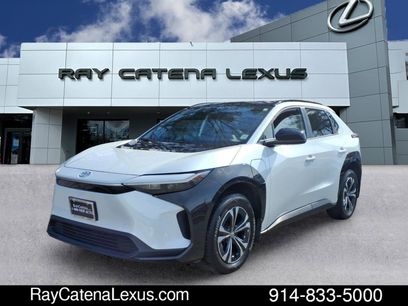 Used 2025 Toyota bZ4X AWD w/ Weather Package