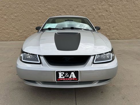 Used 2000 Ford Mustang GT RWD image 9