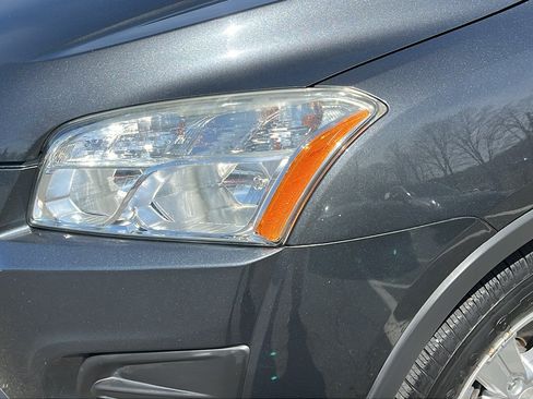 Used 2016 Chevrolet Trax LT w/ LPO, Protection Package AWD/4WD image 8