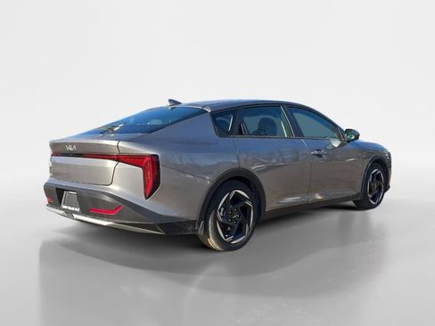 New 2025 Kia K4 EX image 5