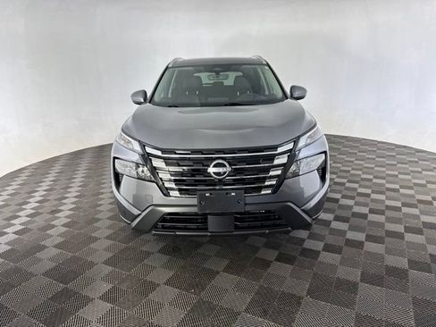 Certified 2024 Nissan Rogue SV w/ SV Premium Package AWD/4WD image 2