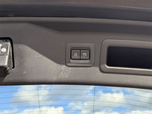 Used 2024 MAZDA CX-90 3.3 Turbo w/ Select Package image 33