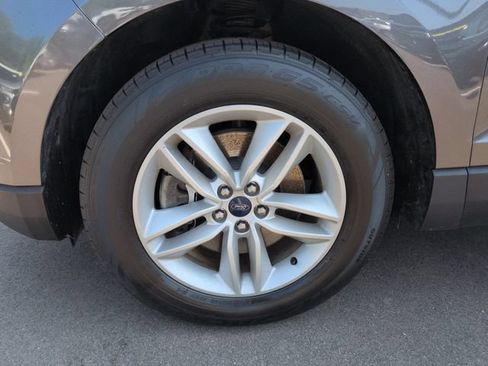Certified 2018 Ford Edge SEL w/ Equipment Group 201A AWD/4WD image 10