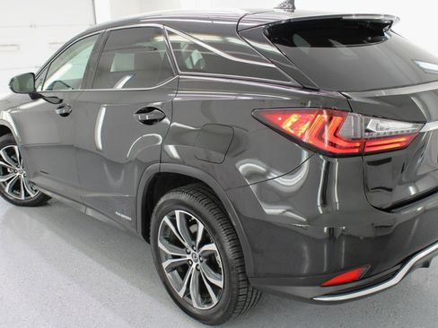 Used 2021 Lexus RX 450h AWD w/ Premium Package image 16