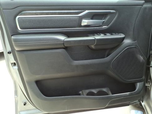 Used 2019 RAM 1500 Big Horn AWD/4WD image 10