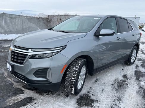 Used 2024 Chevrolet Equinox LT image 4