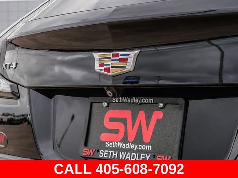 Used 2020 Cadillac XT4 Sport w/ Driver Awareness Package FWD image 12