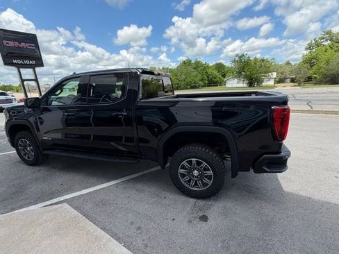 New 2026 GMC Sierra 1500 AT4 w/ AT4 Premium Package image 9