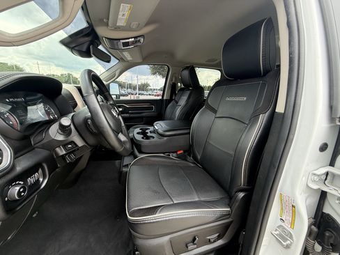 Used 2024 RAM 2500 Laramie w/ Safety Group AWD/4WD image 27